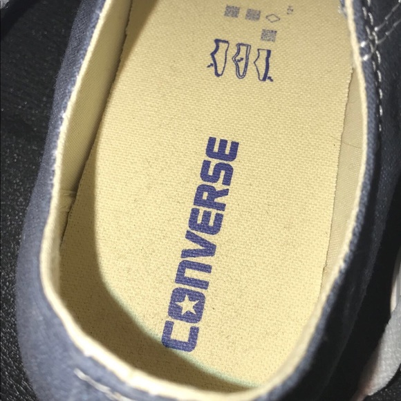 Converse - Picture 4 of 4